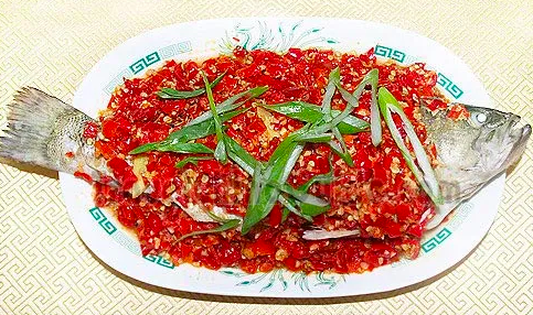 Steamed Fish with Chilli