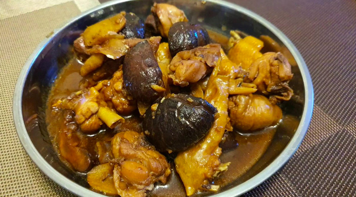 Stewed Chicken with Mushrooms